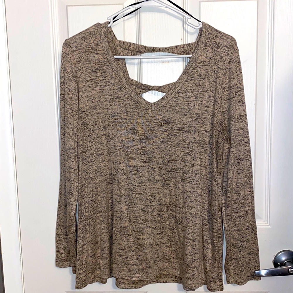 NWOT Open-back Long Sleeve